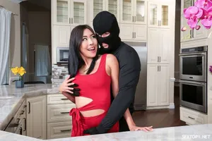 part1 ad đã up trong channel TQ