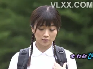 Phim sex địt em nhân viên thử việc xinh đẹp